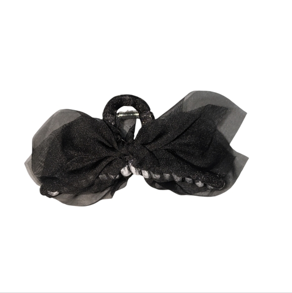 🍁 3/$15 Boutique Bow Hair Clip - Picture 3 of 5